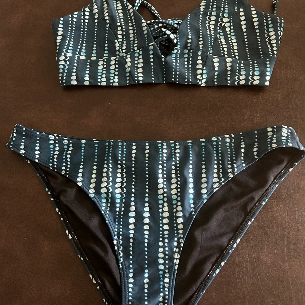 Bikini size L